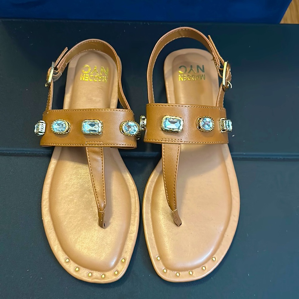Maddan NYC Sandals